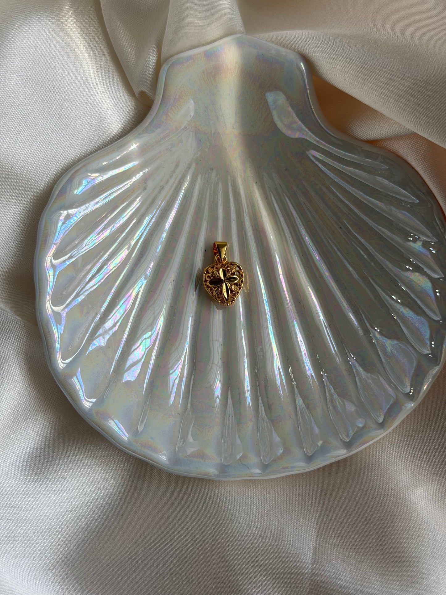 Heart pendant