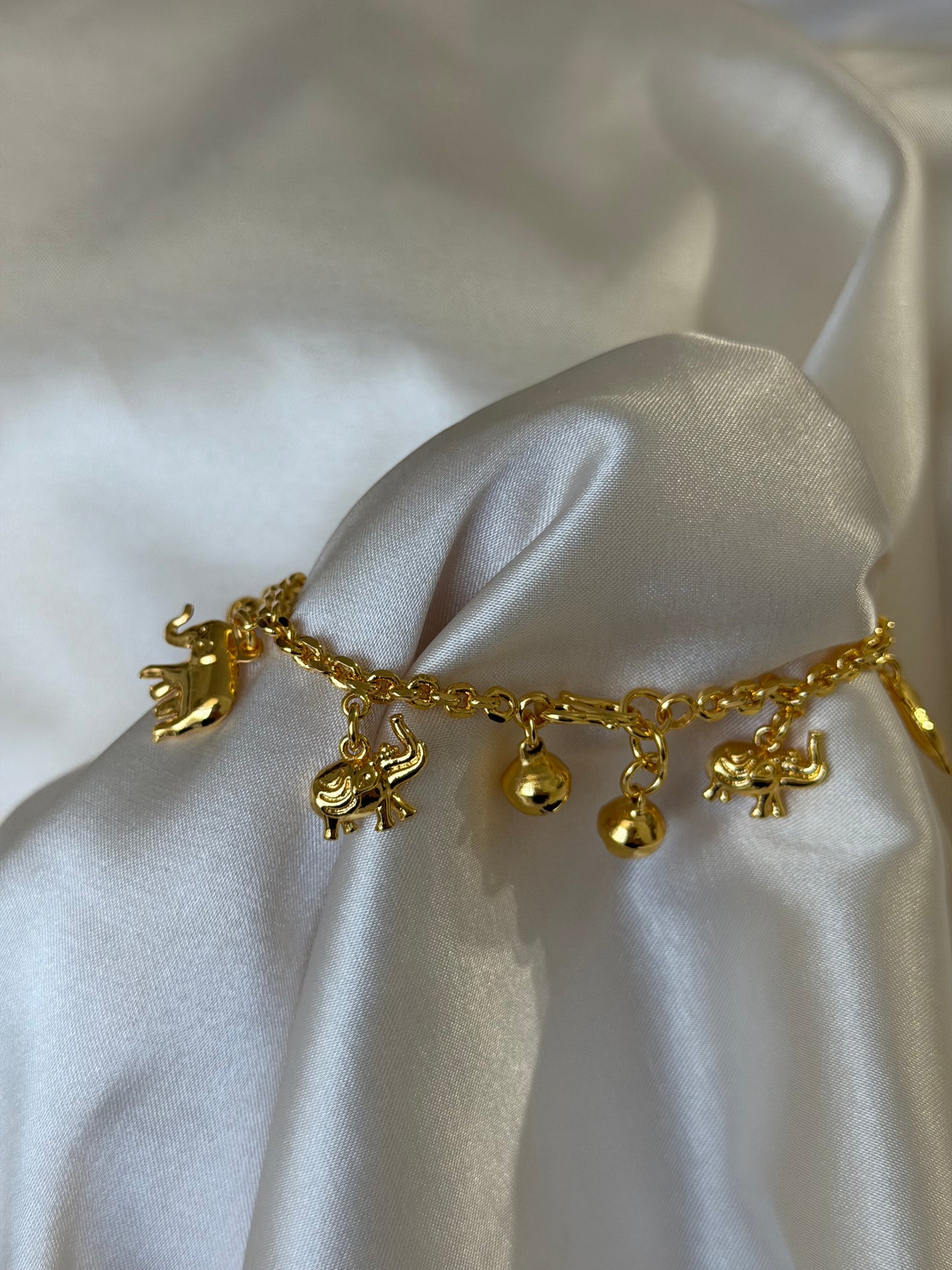 Sang Bracelet