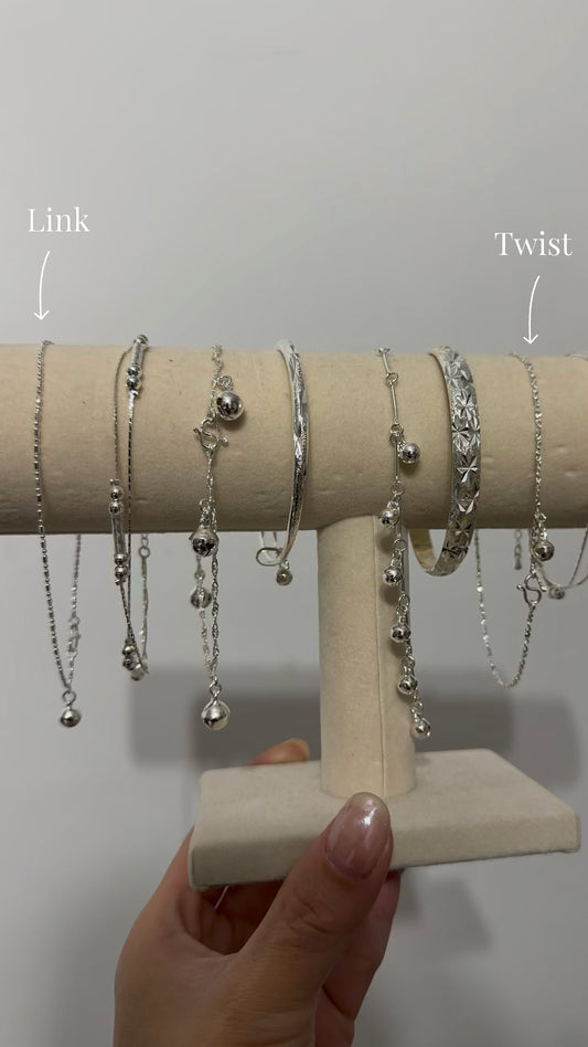 Moonbeam Link Anklet