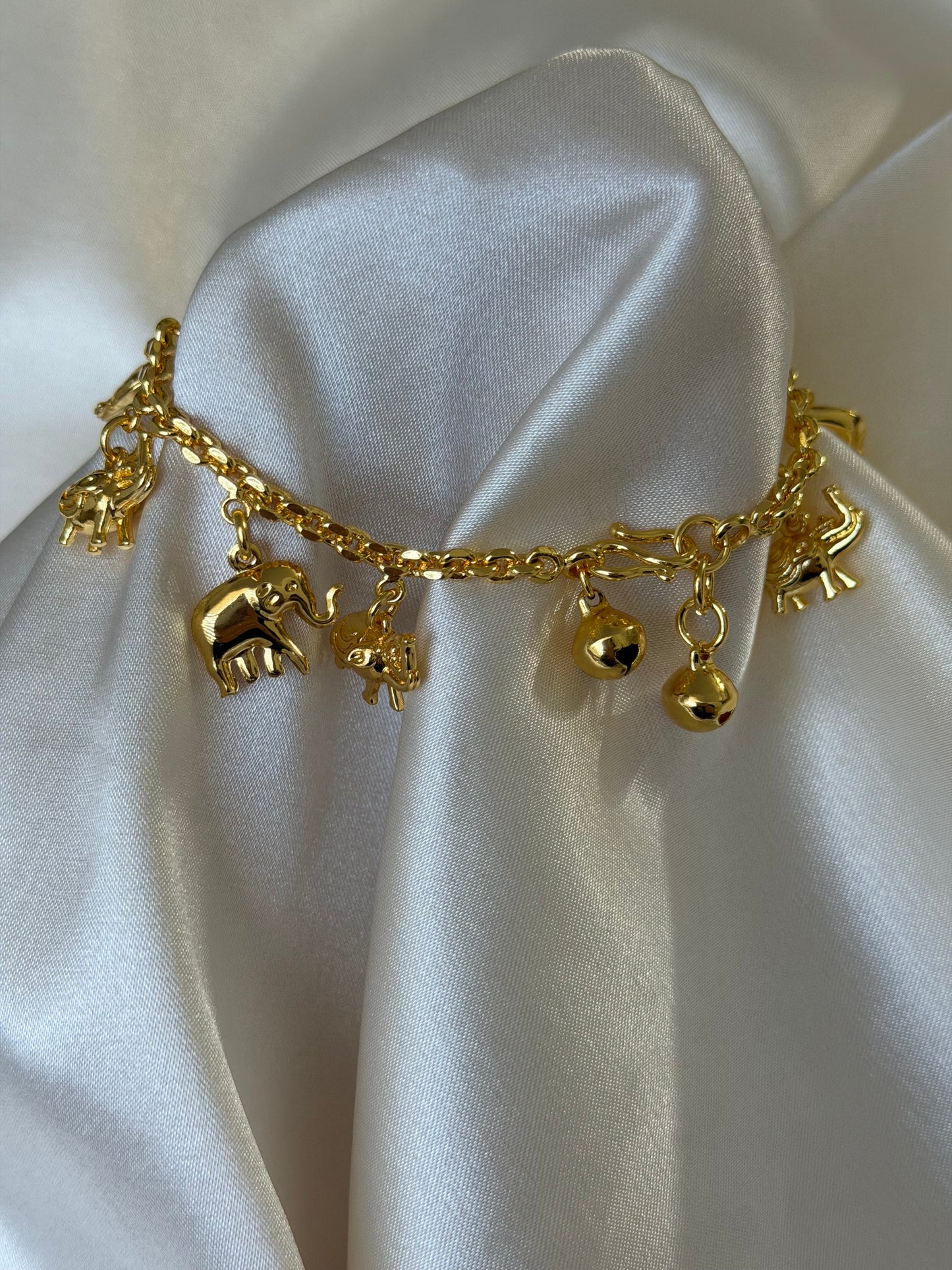 Sang Bracelet