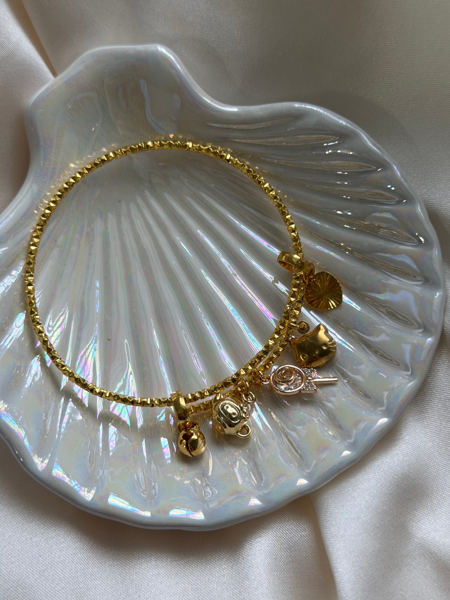 Kawaii HK bangle