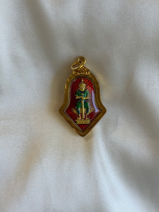 Yeak Pendant