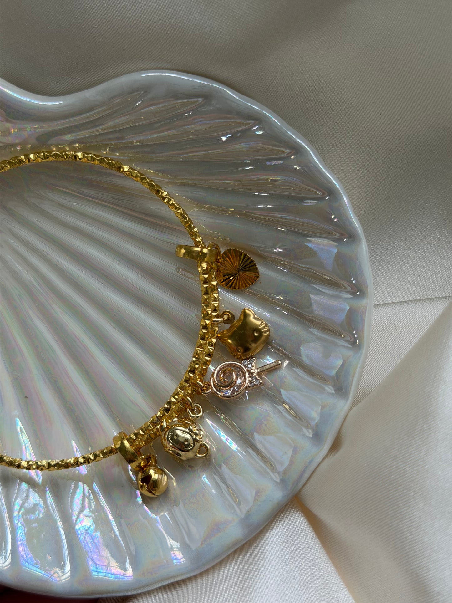 Kawaii HK bangle