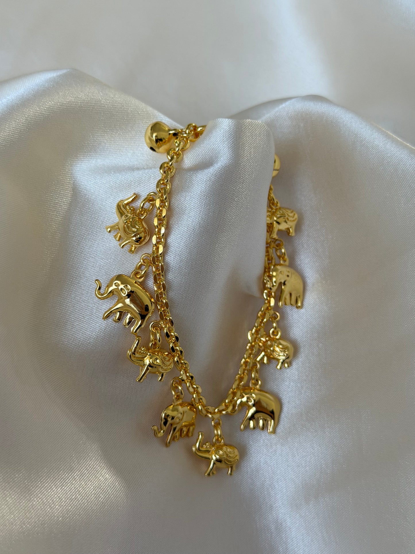 Sang Bracelet