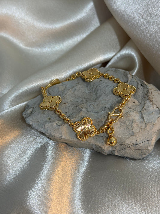 Traditional Clover bracelet