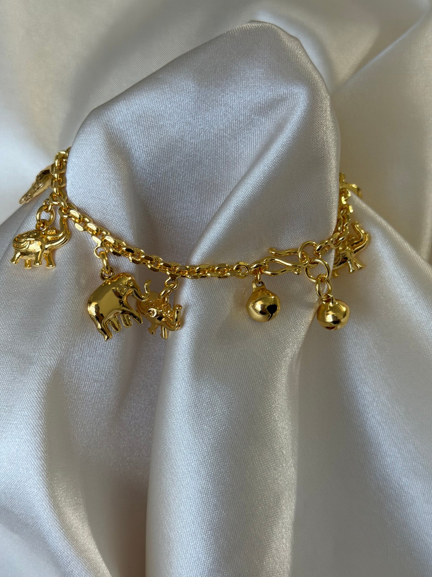 Sang Bracelet